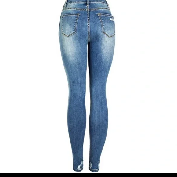 NWT High Waisted Jeans Multiple Sizes Available See Sizing Chart For You… - Picture 2 of 5